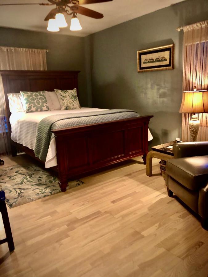 Winnie'S Bed & Breakfast Lawrenceburg Exterior foto